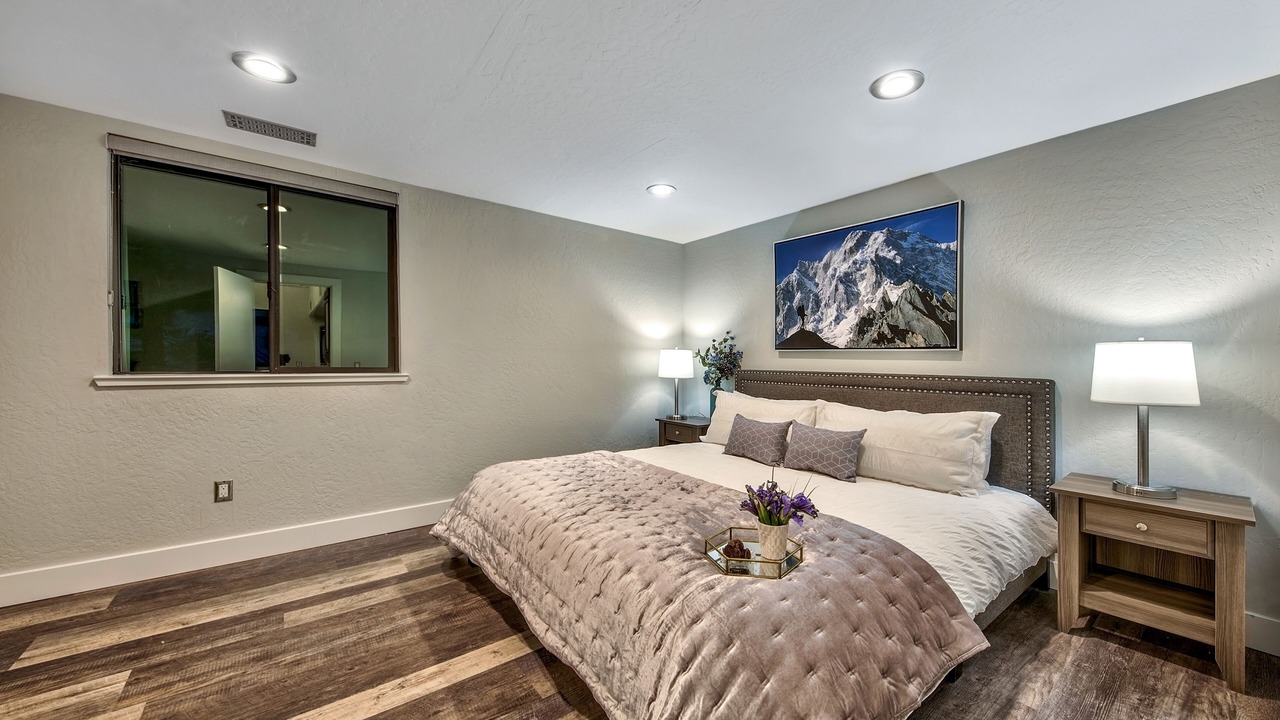 Photo of Bedroom in Tahoe Village