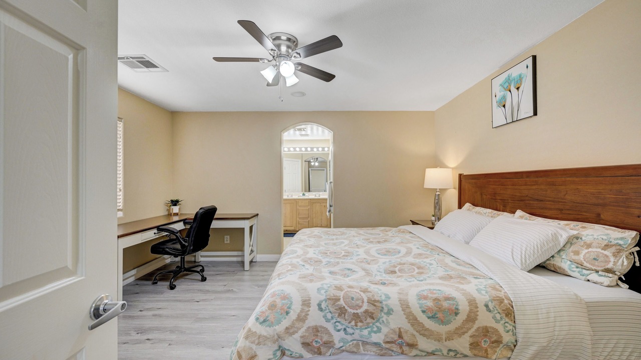 Photo of Bedroom in Summerlin West