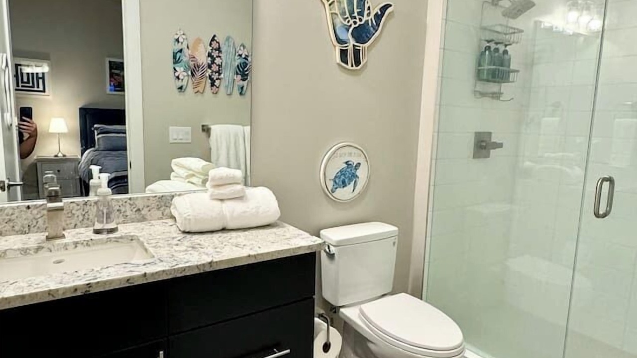 Photo of Bathroom in Castle Pines Village