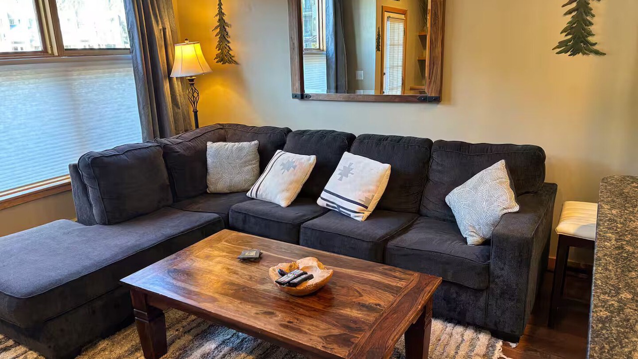 Photo of Livingroom in Keystone