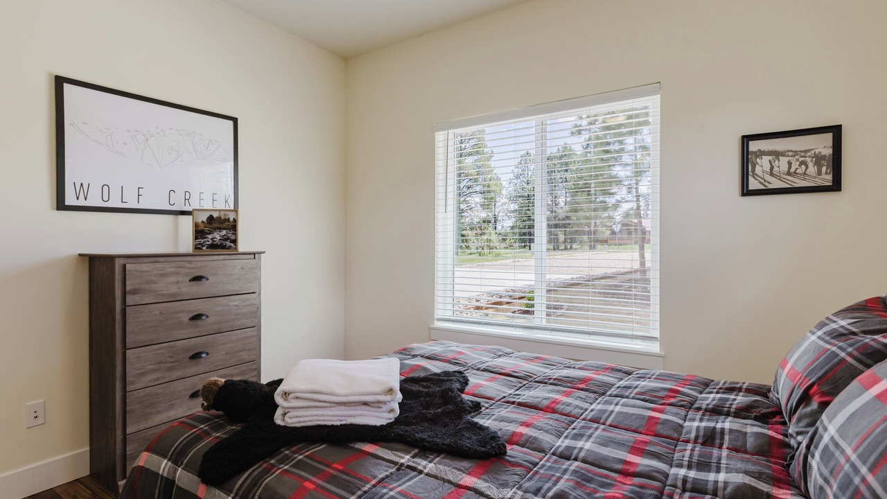 Photo of Bedroom in Pagosa Highlands