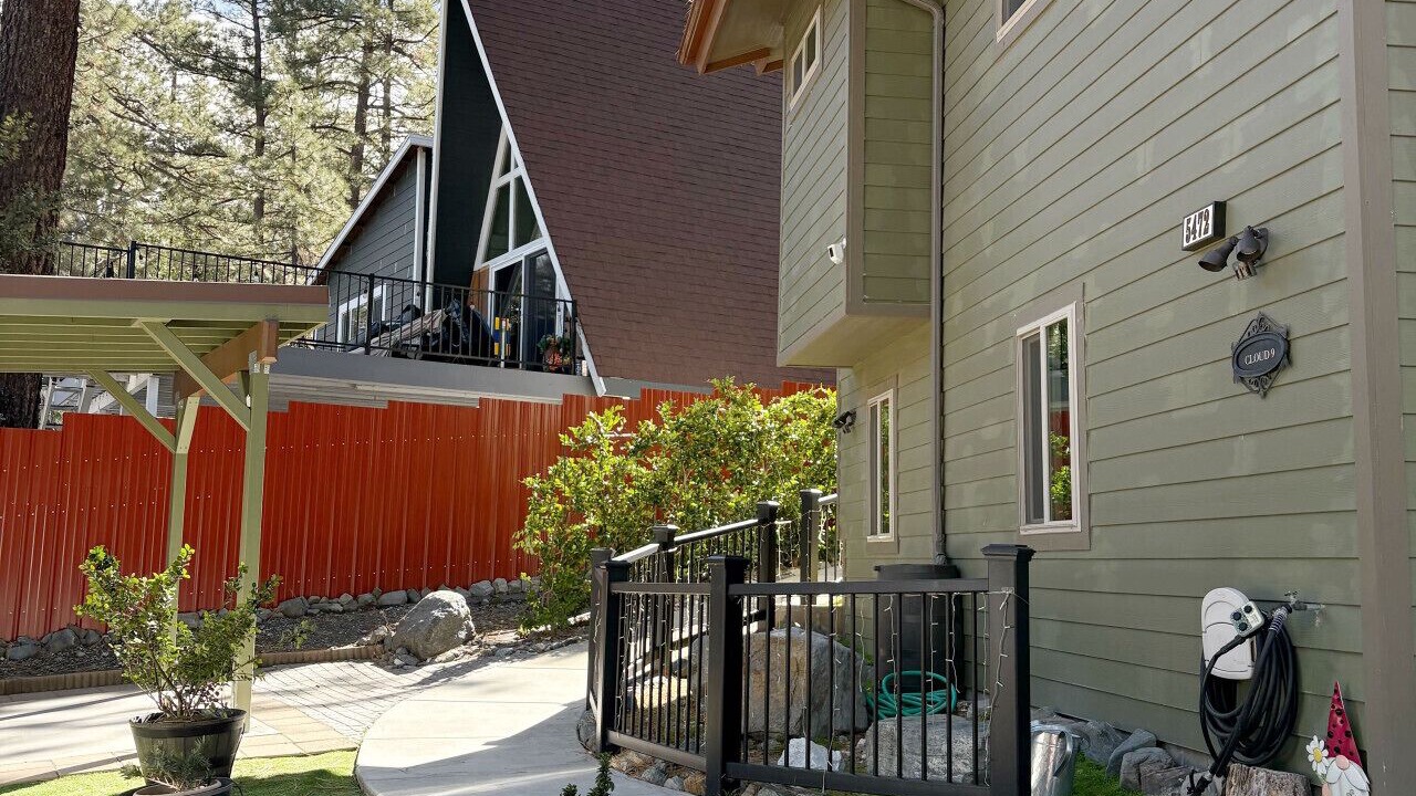 Photo of Others in Wrightwood