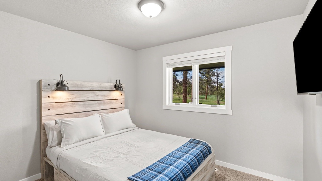 Photo of Bedroom in Colorado Springs