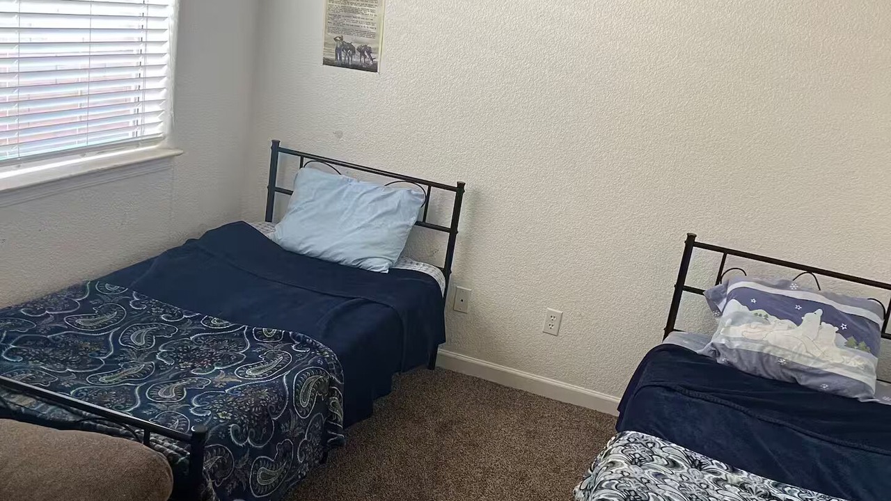 Photo of Bedroom in Sunridge Estates