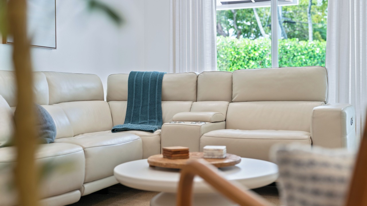 Photo of Livingroom in Imperial Point