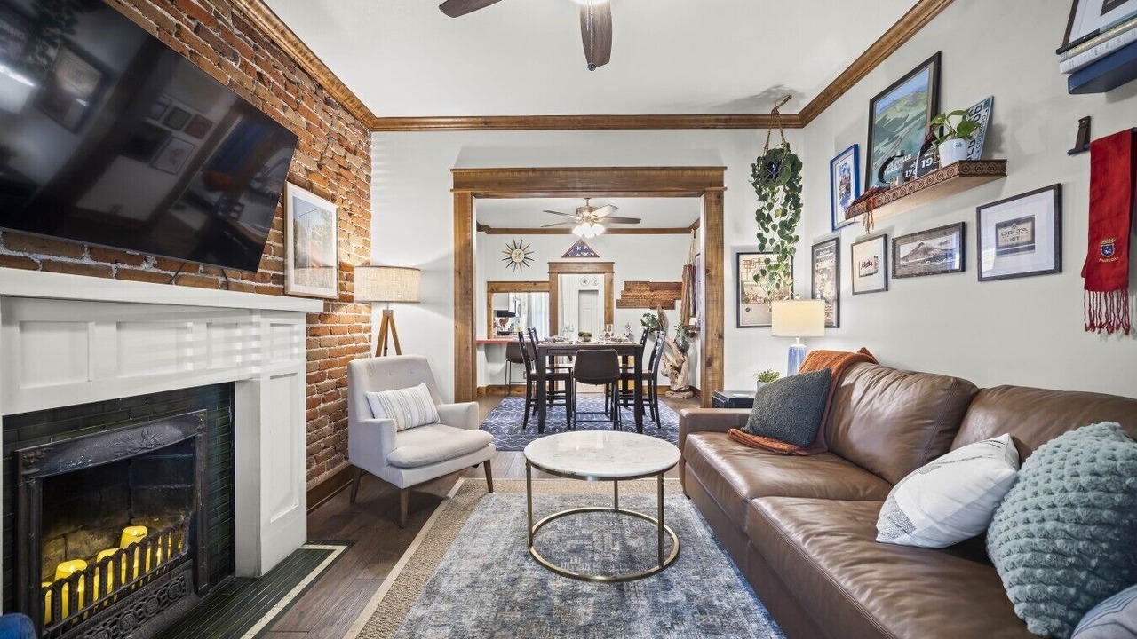 Photo of Bedroom in Lincoln Park