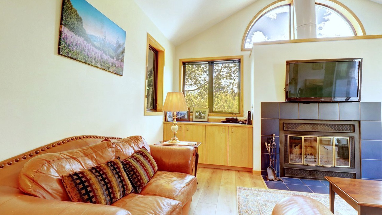Photo of Livingroom in Keystone