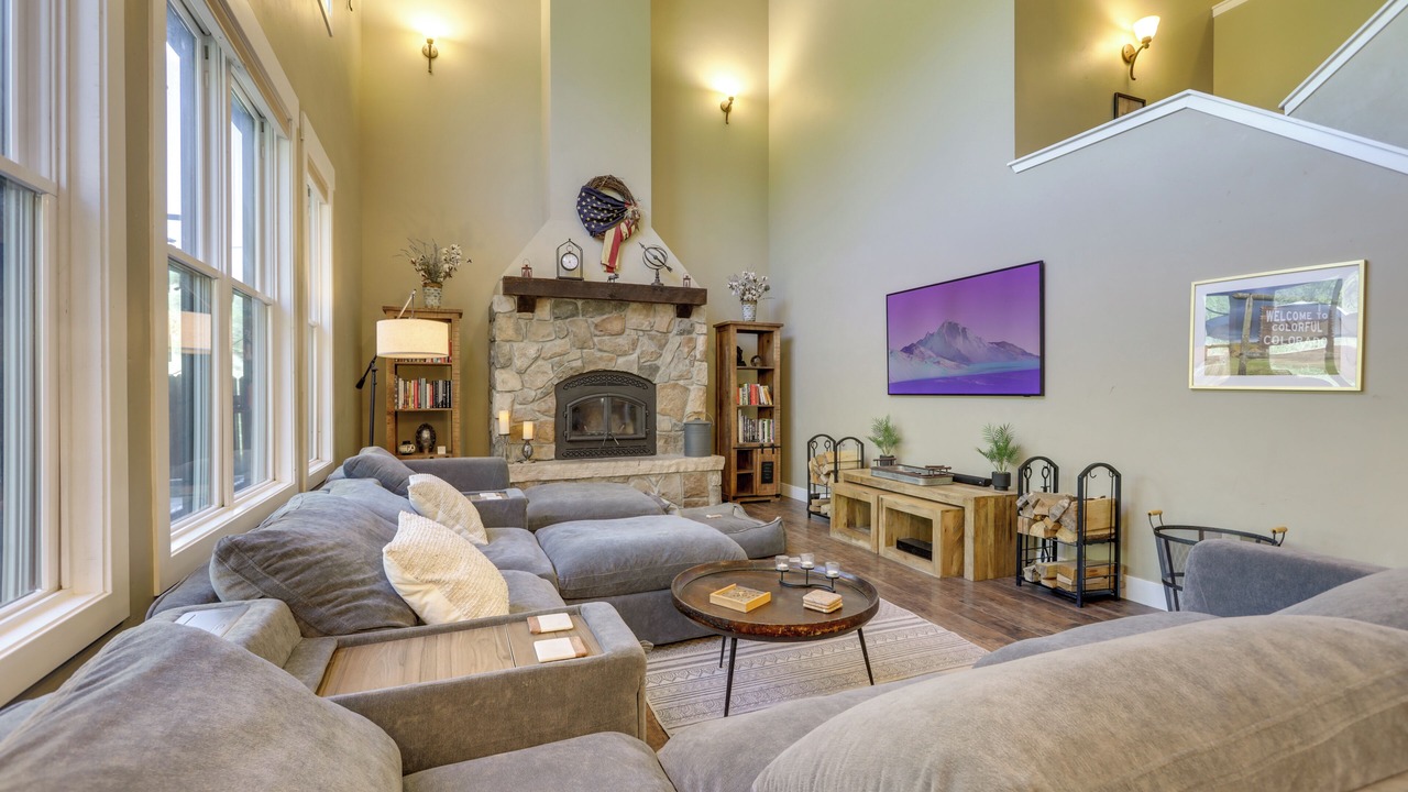 Photo of Livingroom in Glenwood Springs