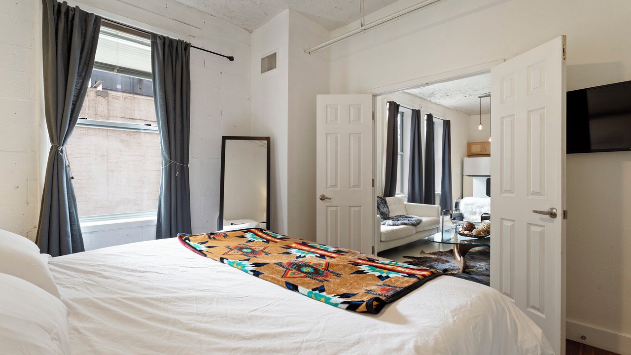 Photo of Bedroom in City Park West