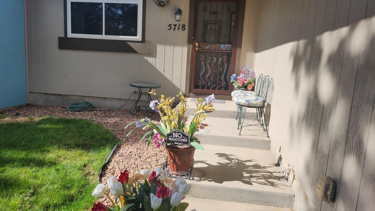 Photo of Outdoor in Village Seven