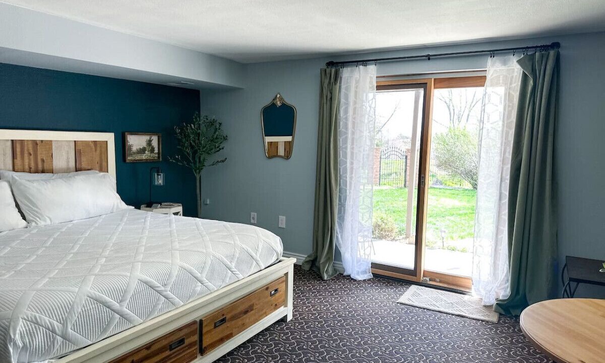 Photo of Bedroom in Club Crest