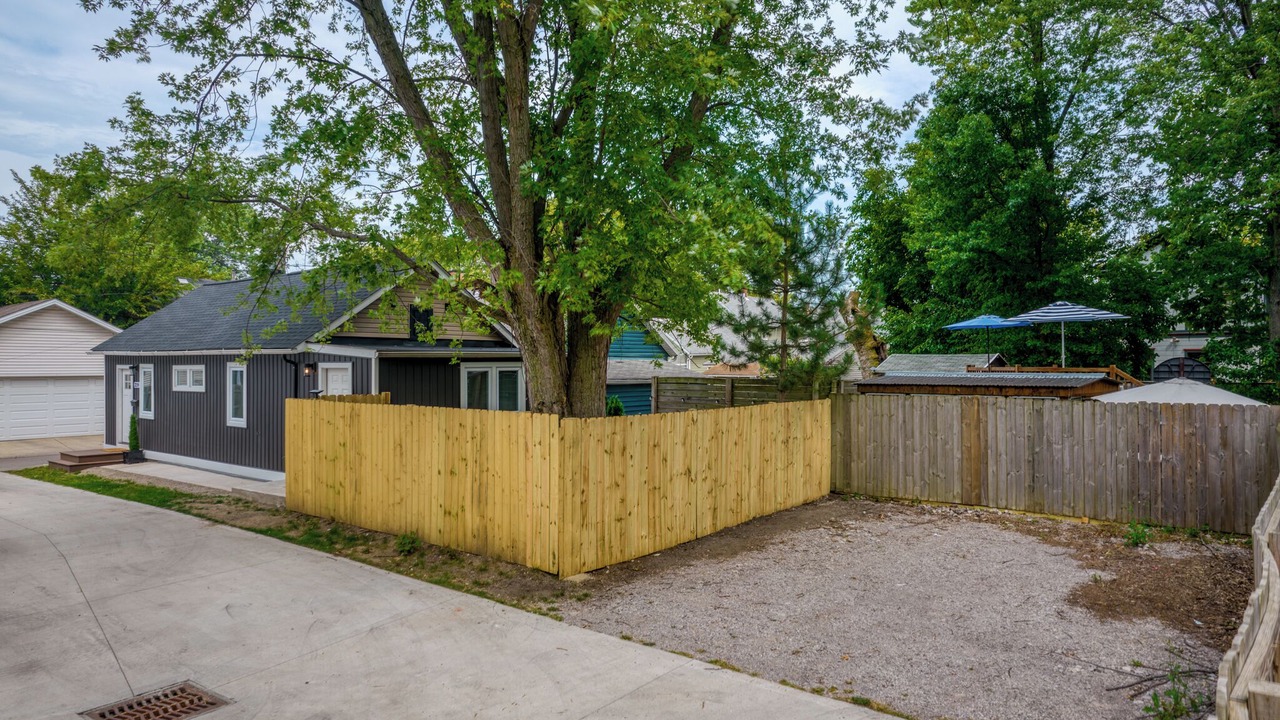 Photo of Outdoor in Ohio City