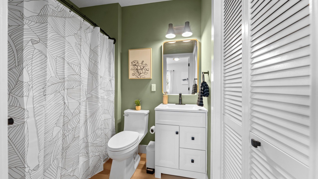 Photo of Bathroom in Ohio City