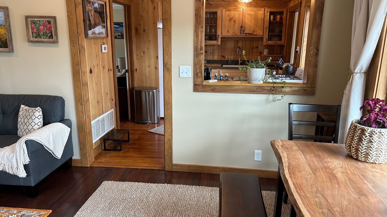 Photo of Bedroom in Pine