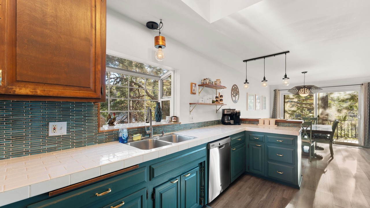 Photo of Kitchen in Crestline
