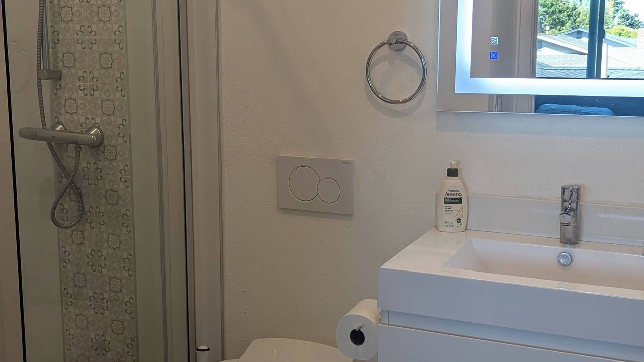 Photo of Bathroom in Cambrian