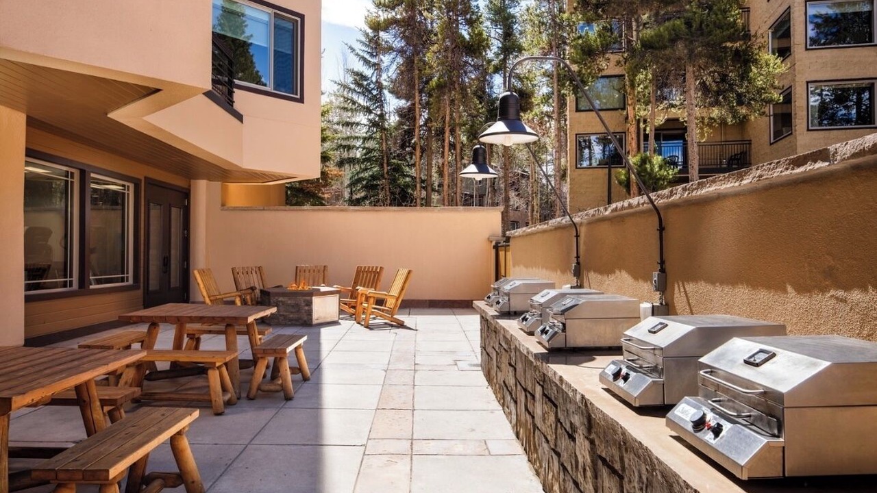 Photo of Outdoor in Peak 9