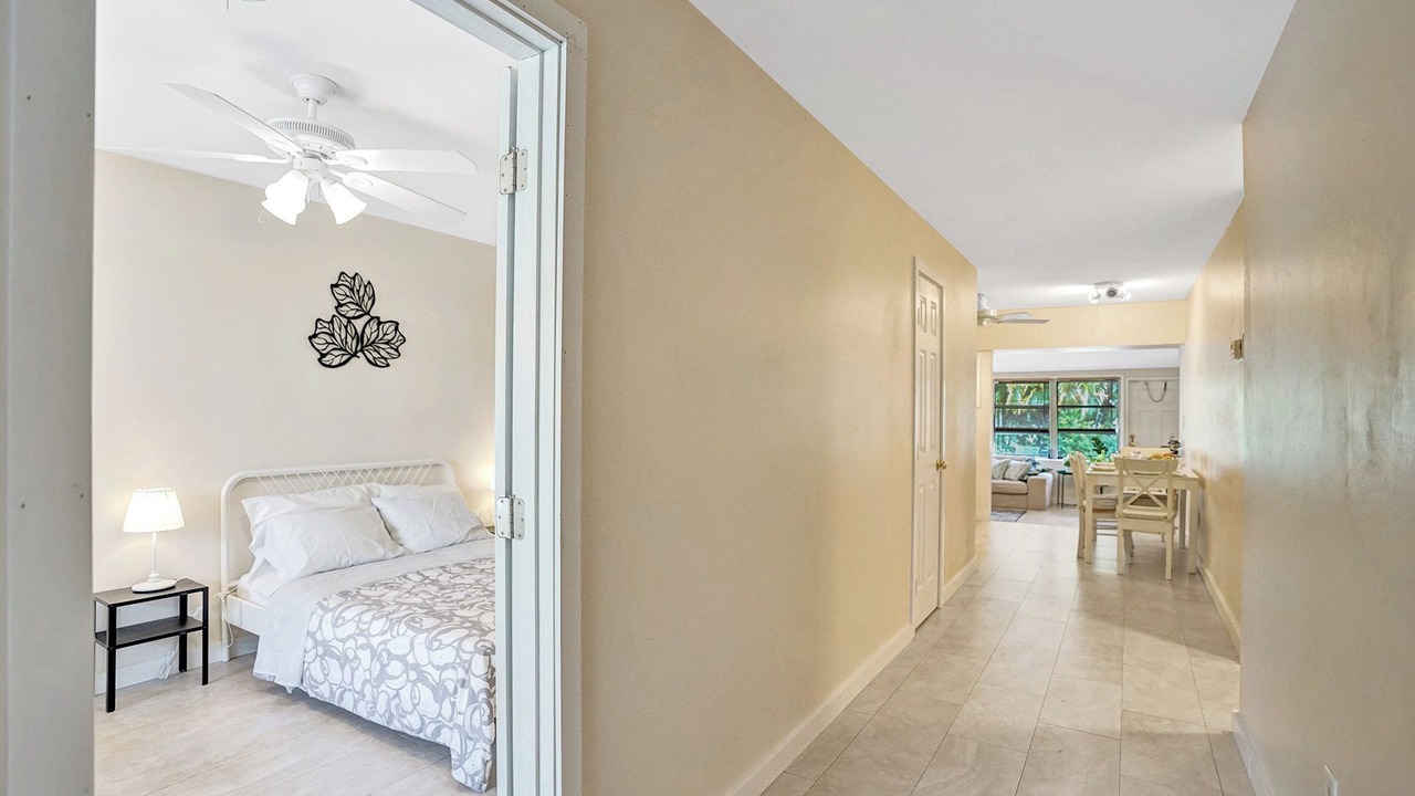 Photo of Bedroom in Coral Ridge Isles