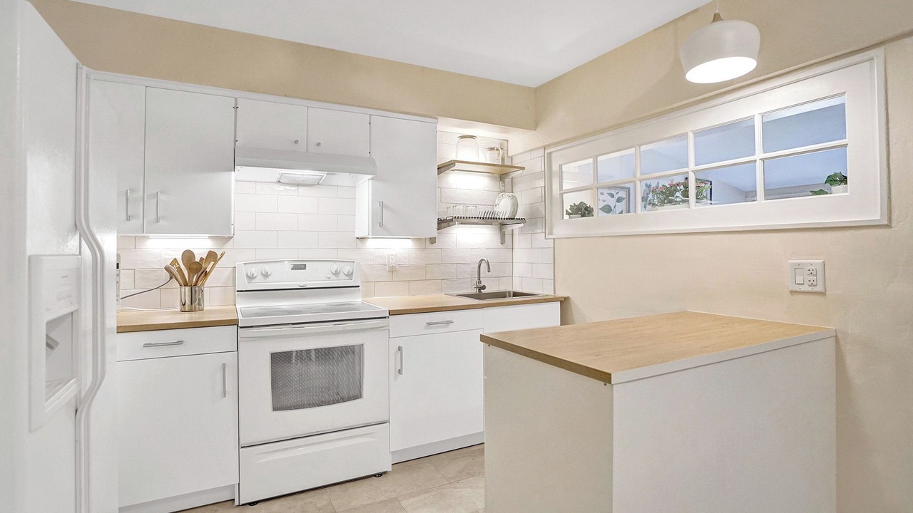 Photo of Kitchen in Coral Ridge Isles