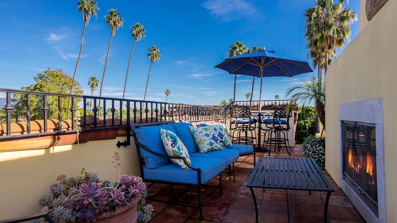 Photo of Patio Balcony in West Beach