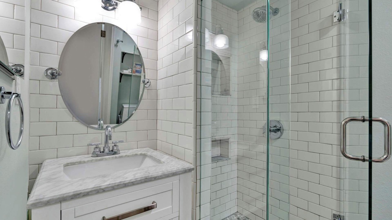 Photo of Bathroom in West Mesa