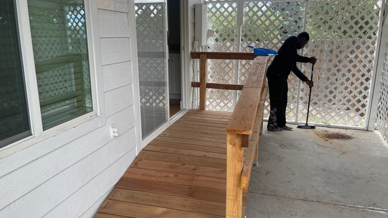 Photo of Patio Balcony in Tollgate Overlook