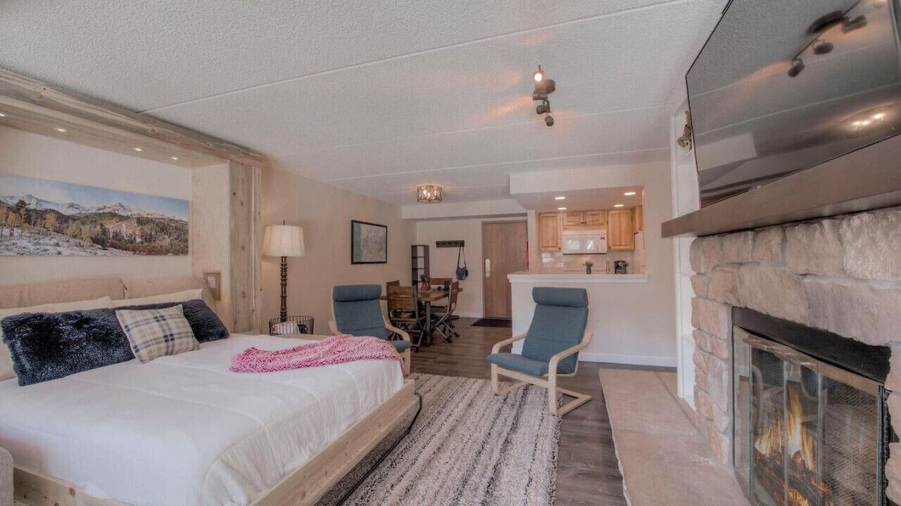 Photo of Livingroom in Copper Mountain Village