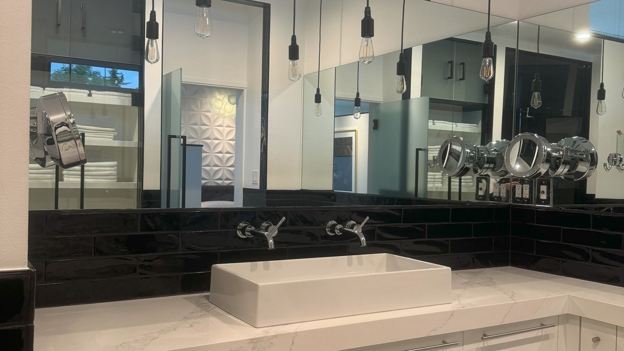 Photo of Bathroom in Hilltop