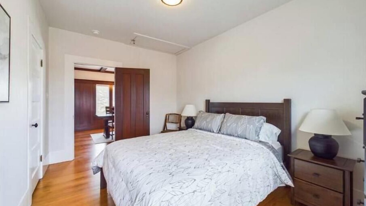 Photo of Bedroom in Eureka