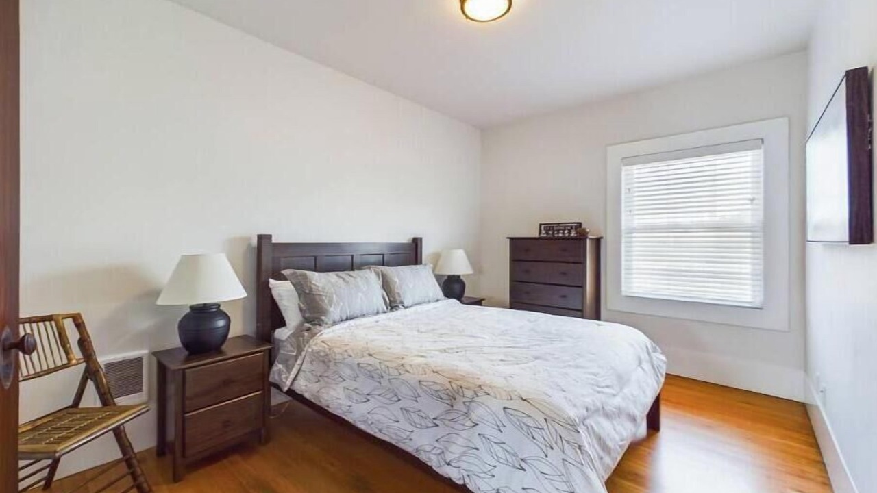 Photo of Bedroom in Eureka