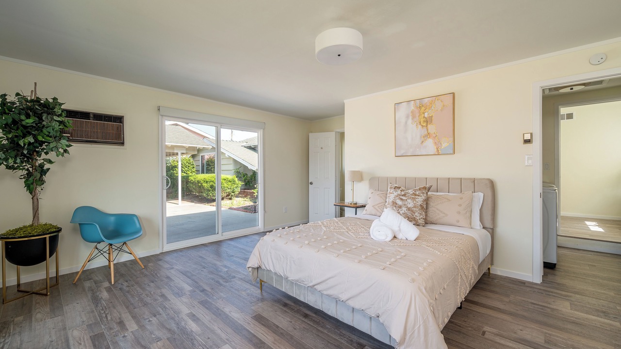 Photo of Bedroom in Covina