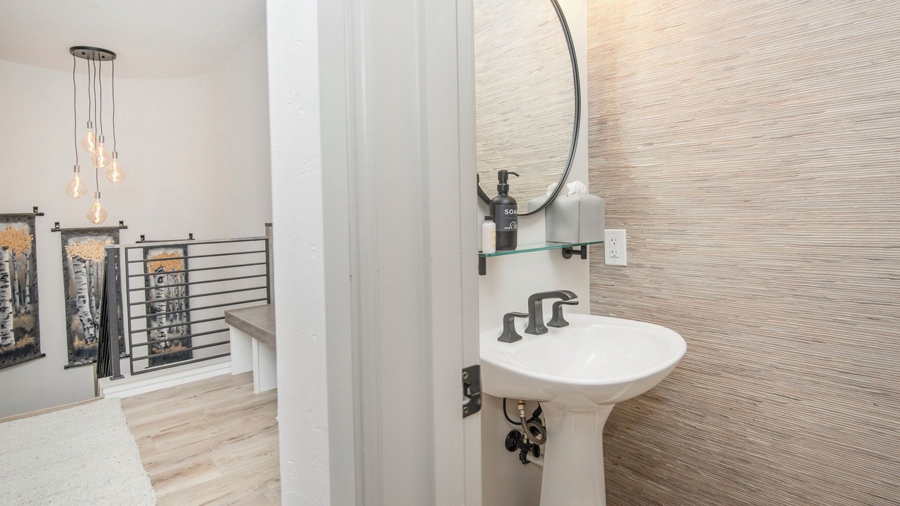 Photo of Bedroom in Highlands Townhomes