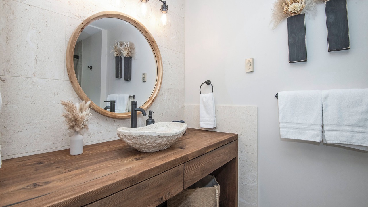 Photo of Bathroom in Highlands Townhomes