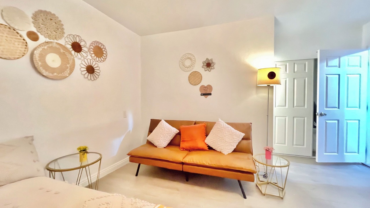Photo of Bedroom in South San Gabriel