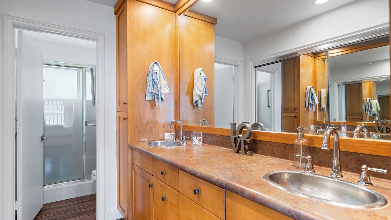 Photo of Bathroom in Mystic Hills