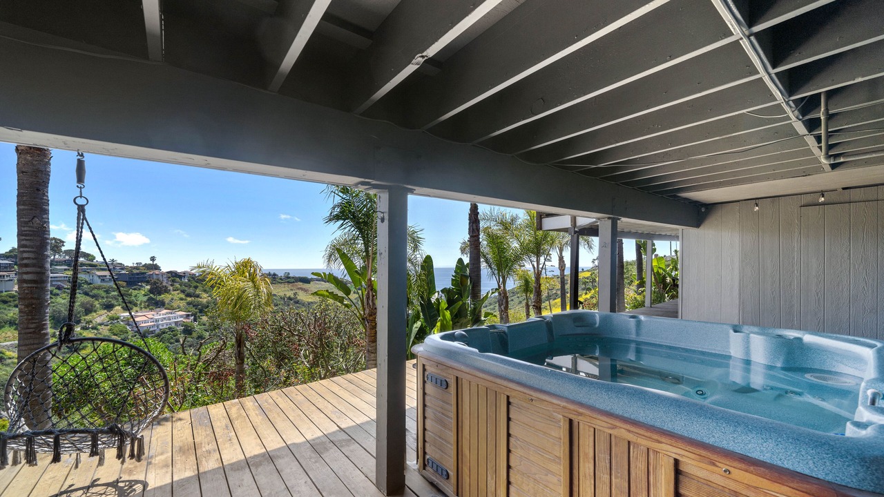 Photo of Patio Balcony in Mystic Hills