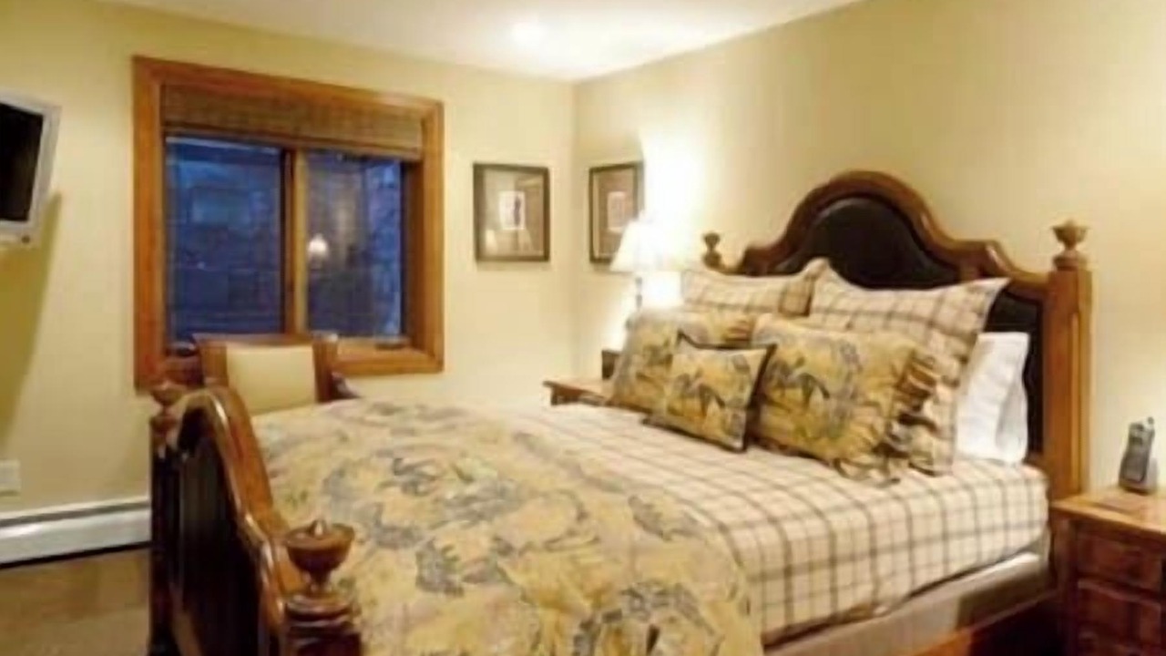 Photo of Bedroom in West End