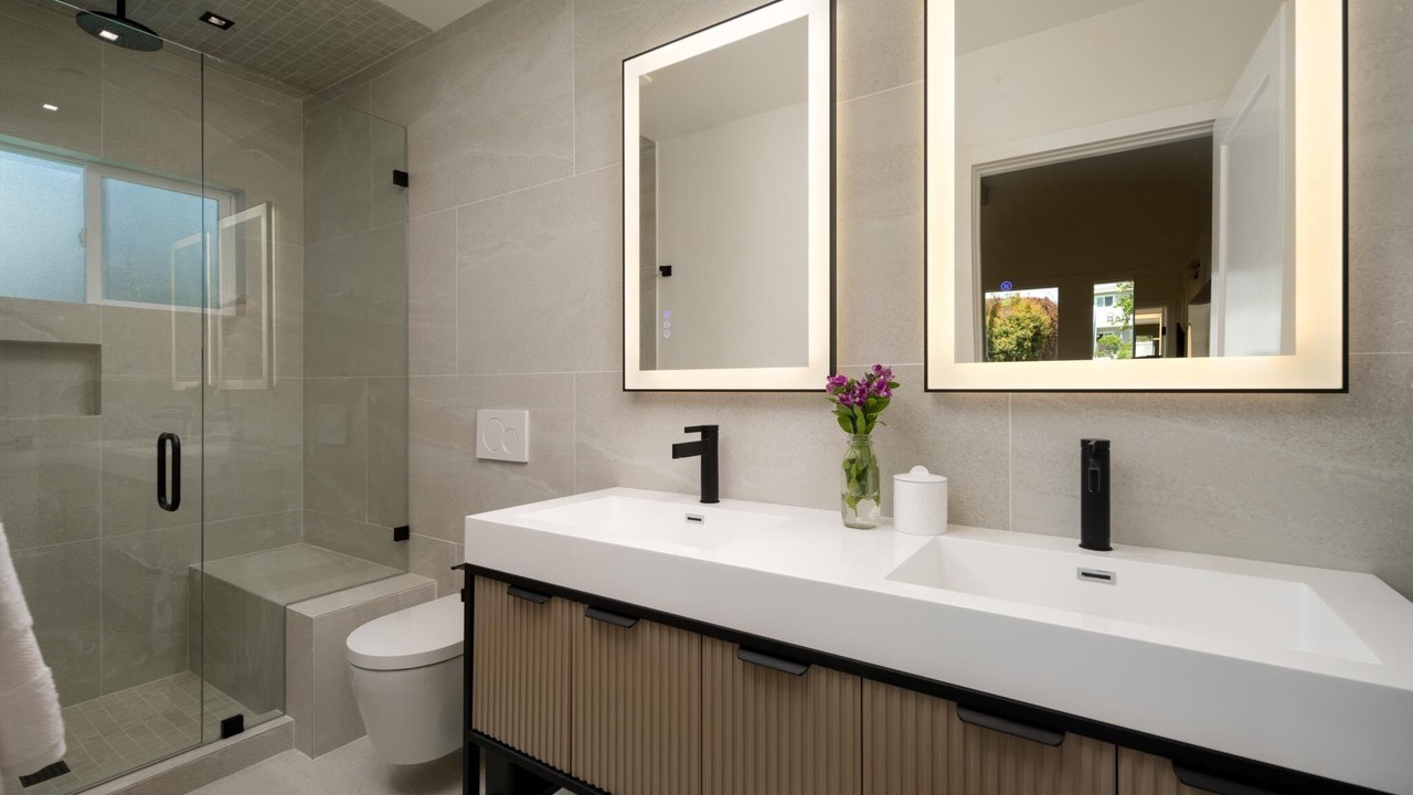 Photo of Bathroom in East Mesa