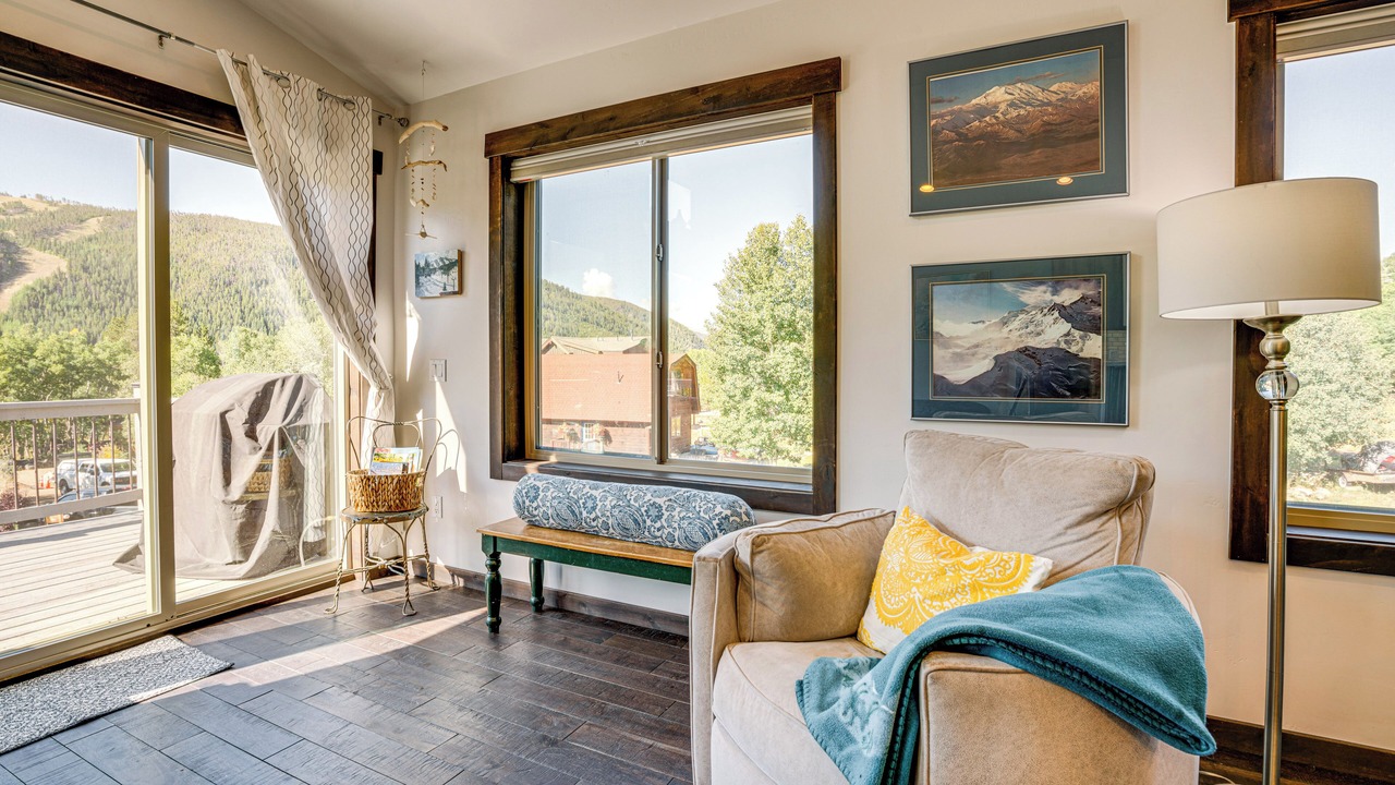 Photo of Livingroom in Keystone