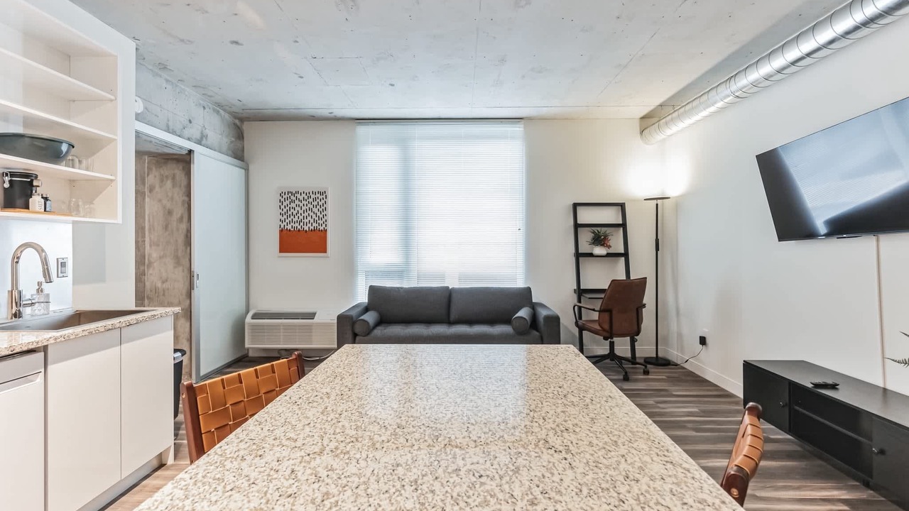 Photo of Livingroom in Gateway District