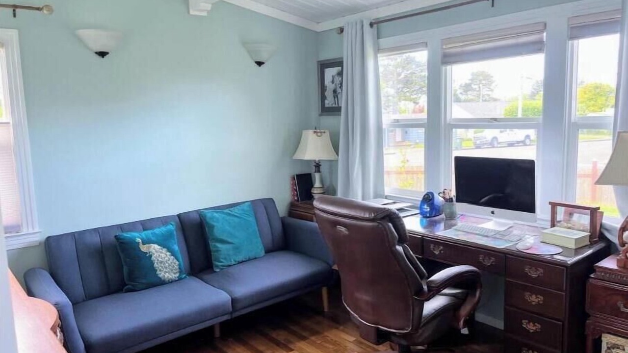 Photo of Livingroom in Arcata