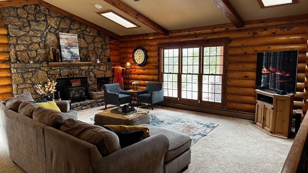 Photo of Livingroom in Woodmoor