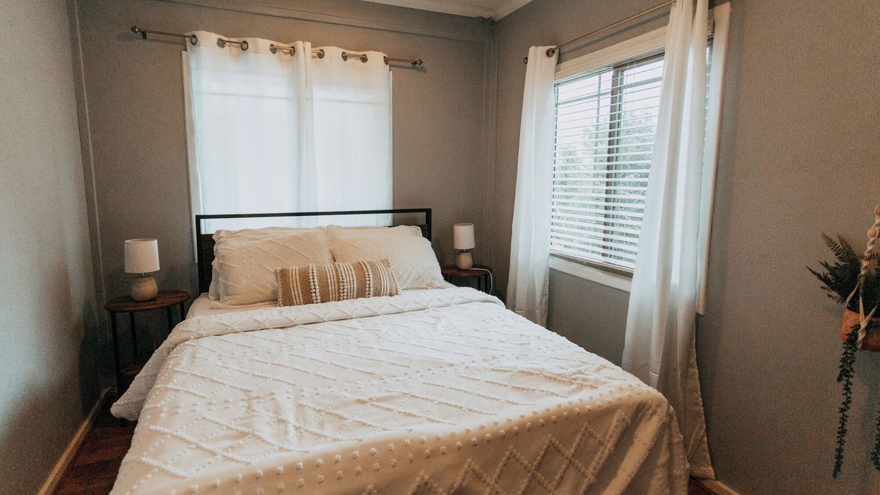 Photo of Bedroom in Crestline