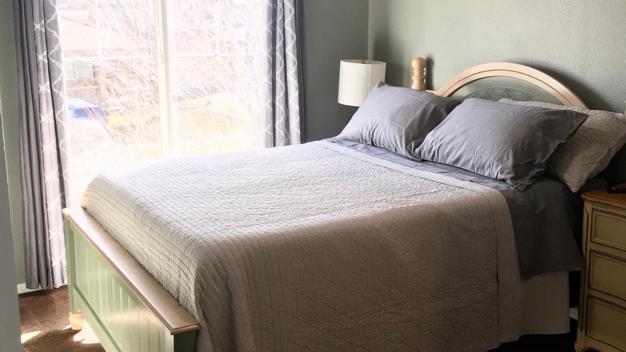 Photo of Bedroom in Aurora