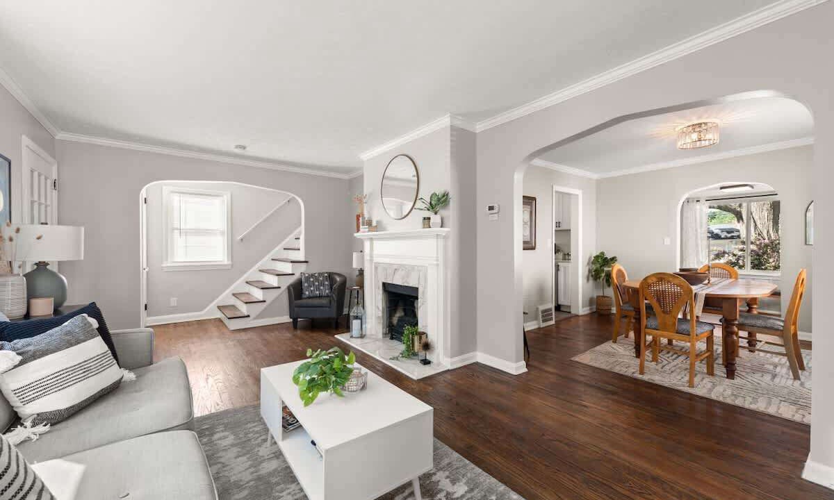 Photo of Bedroom in Euclid