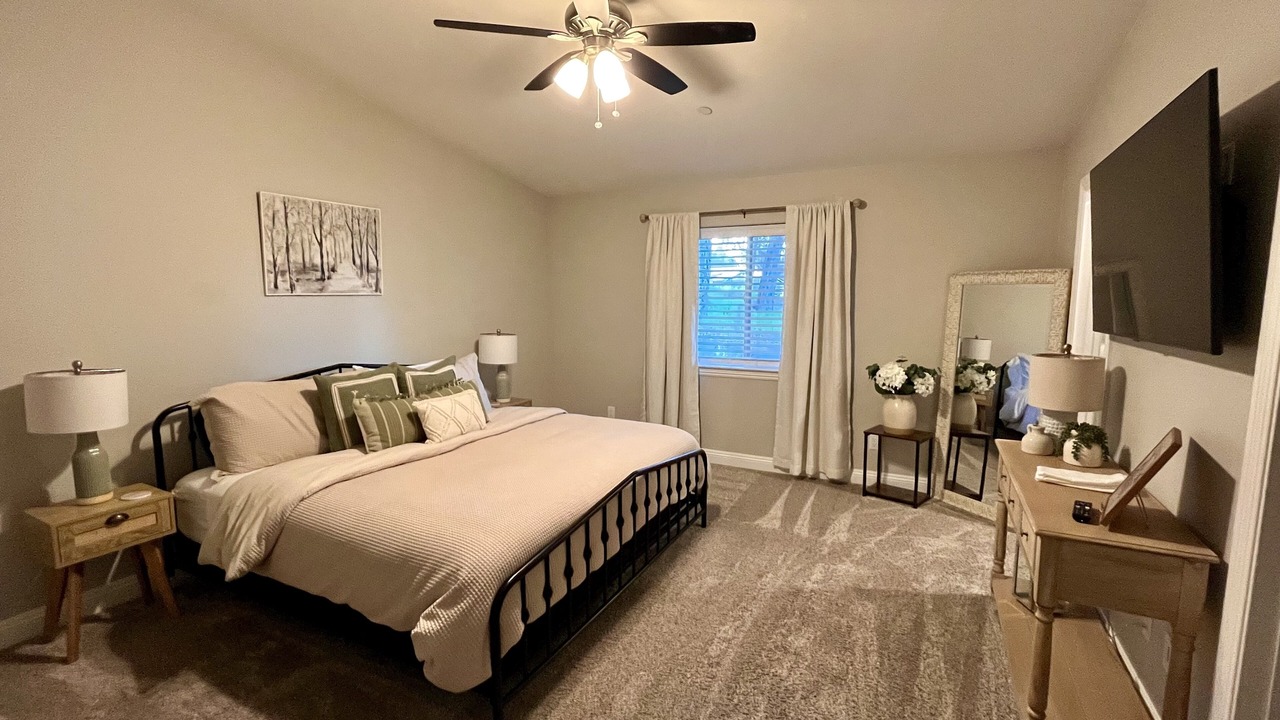 Photo of Bedroom in Atascadero