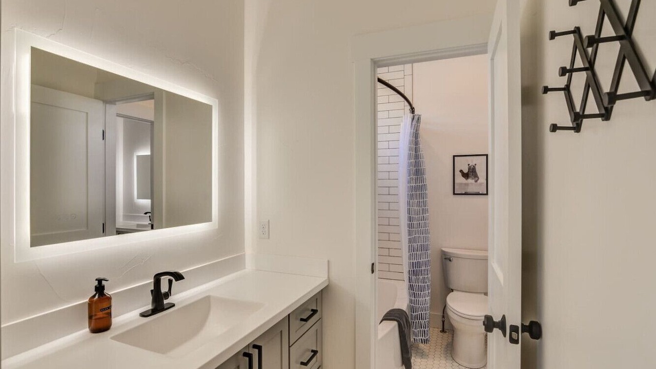 Photo of Bathroom in Buena Vista