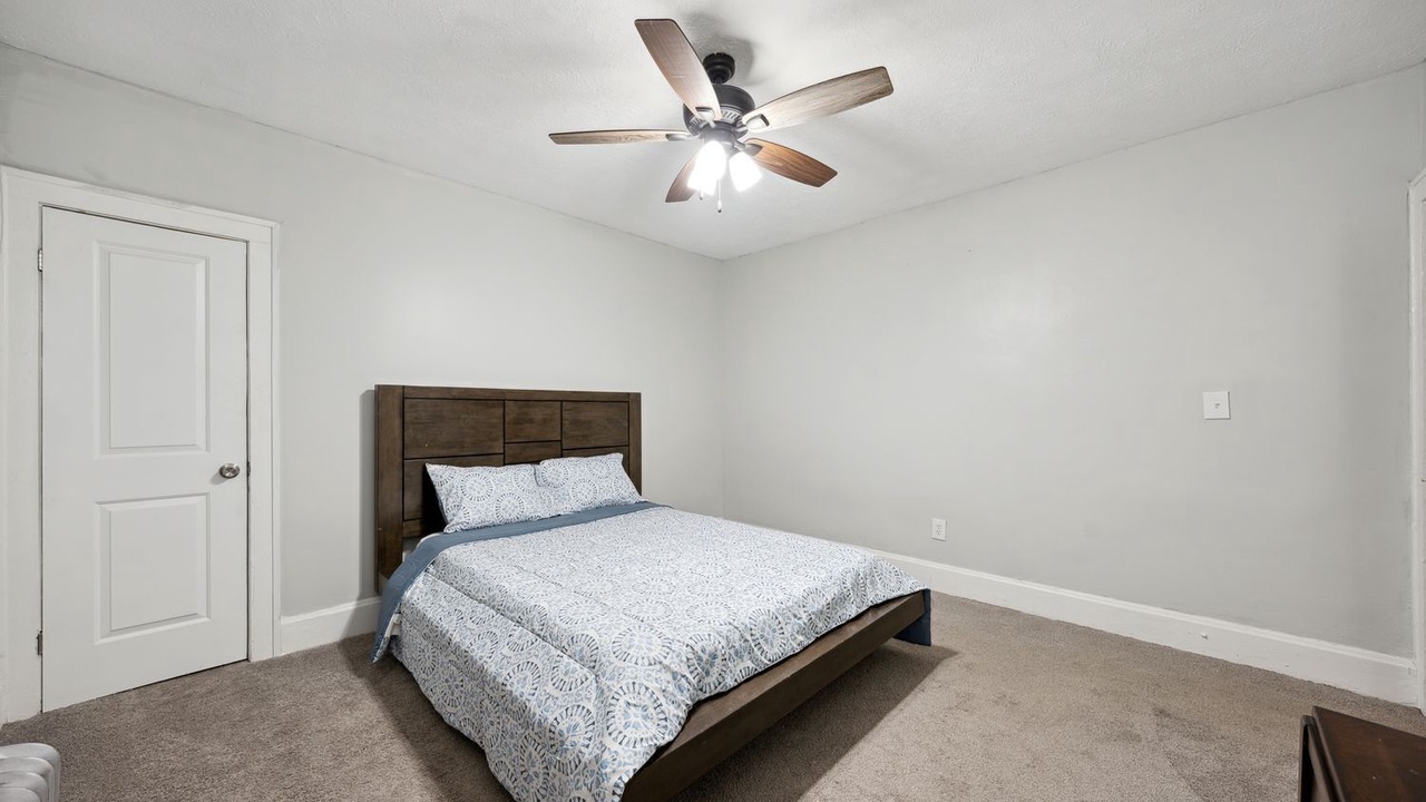 Photo of Bedroom in Cleveland