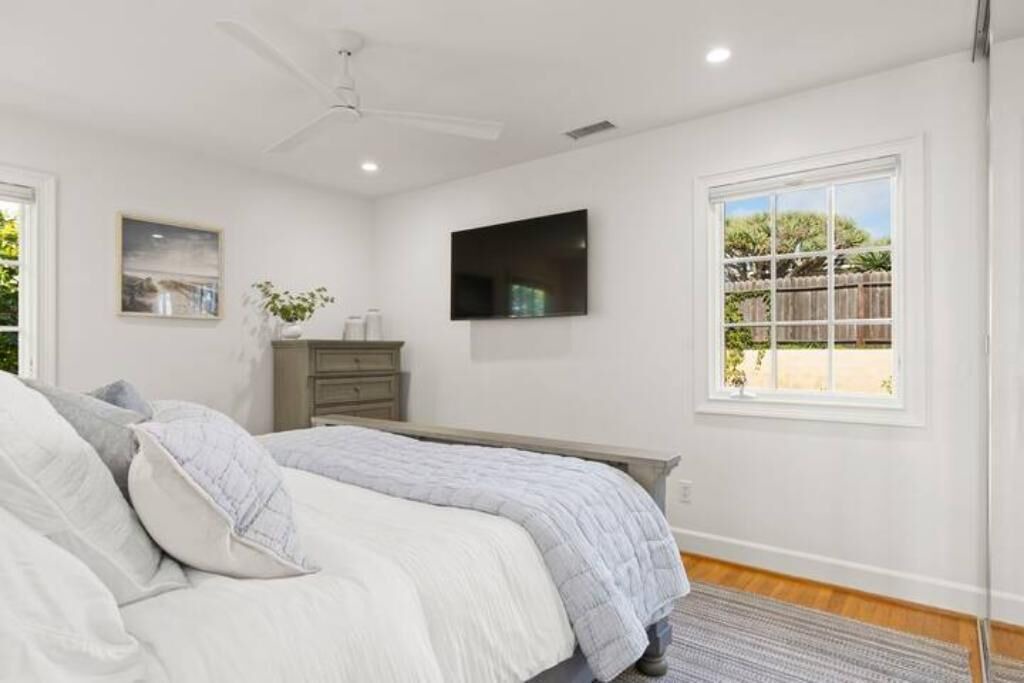 Photo of Bedroom in East Mesa