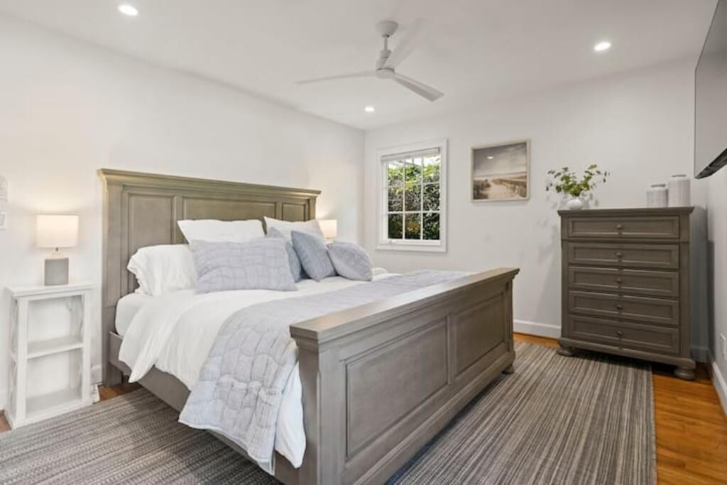 Photo of Bedroom in East Mesa
